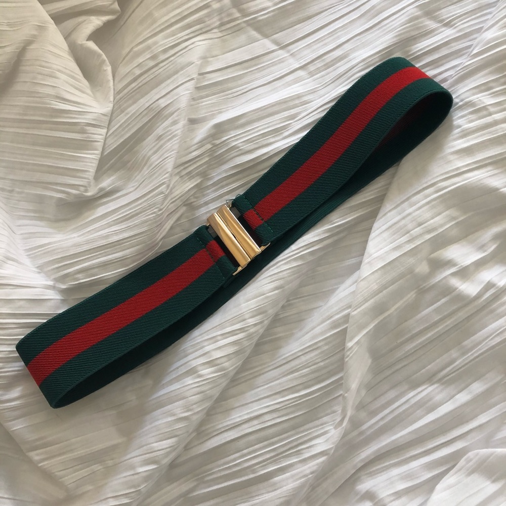 Red and green belt.
